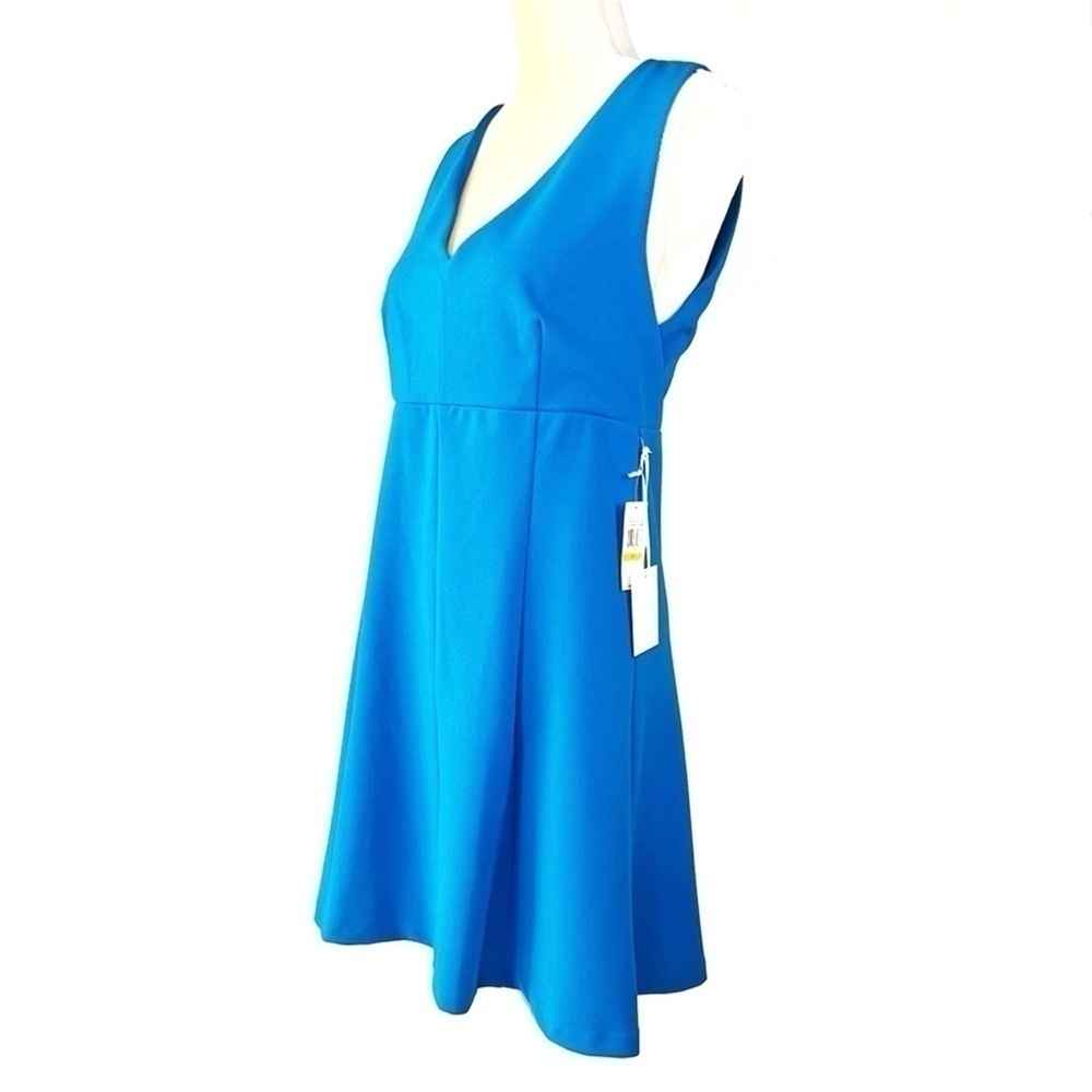1. State A-line Dress Bauhaus Beauty Size Medium Blue Sleeveless V-Neck New NWT